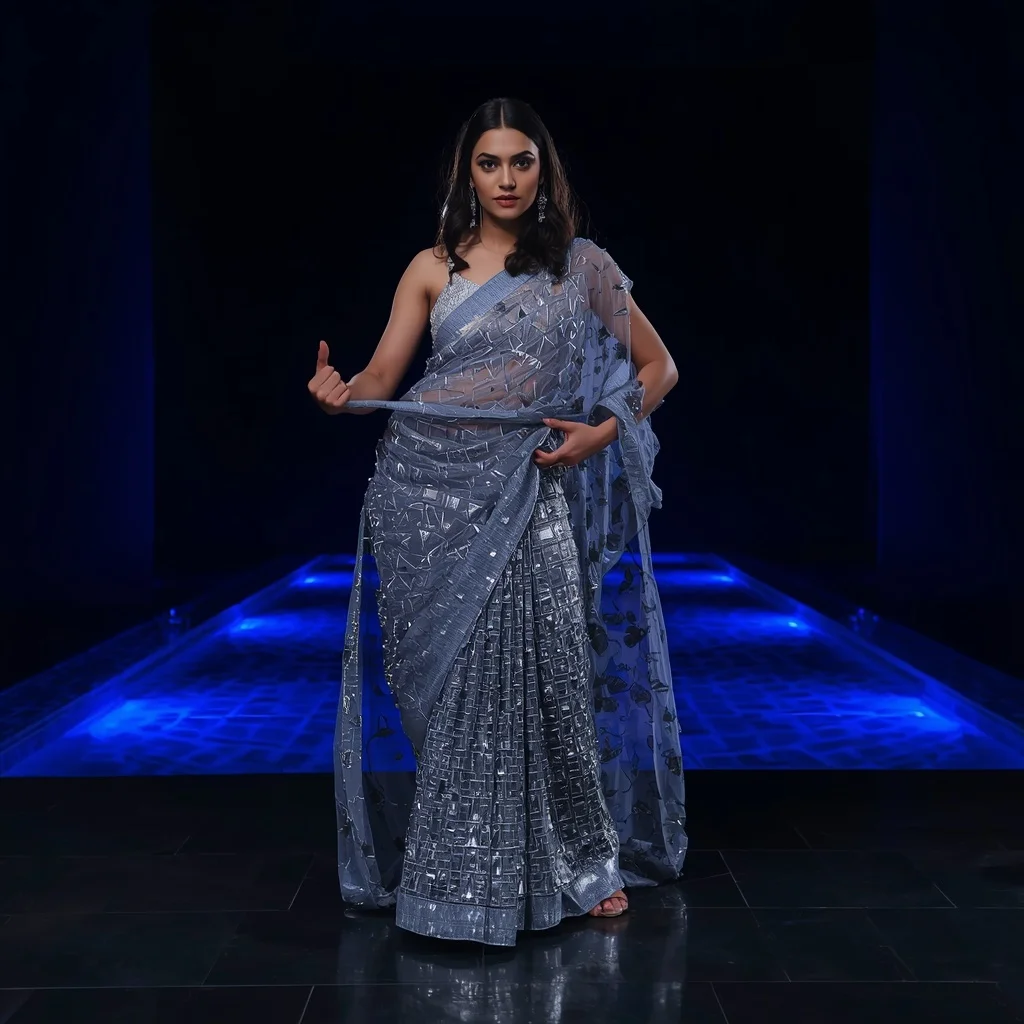 Silver Mirror-Work Saree – Taut Fabric Pull with Indigo Infinity Pool | Festival Prompt